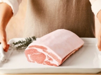1_国内の自社農場産「やまと豚　ロース肉」.jpg